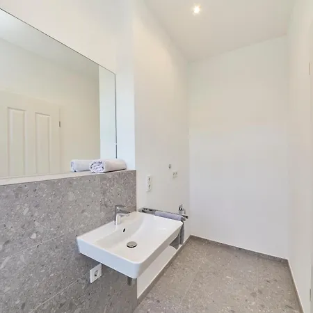 Haus Moselufer Og Appartement